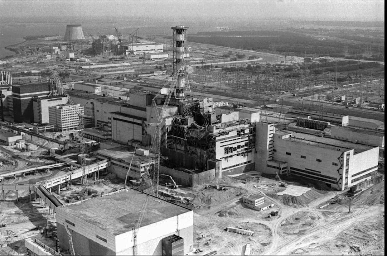 Nuclear Power's Global Comeback: Four Decades After Chernobyl