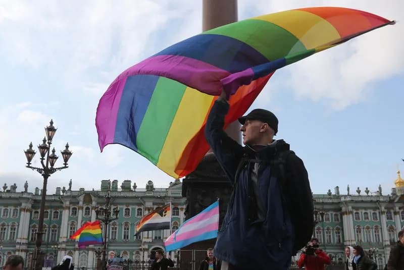 Russian Courts Declare Two LGBT Groups 'Extremist'; Groups Vow To Keep Operating