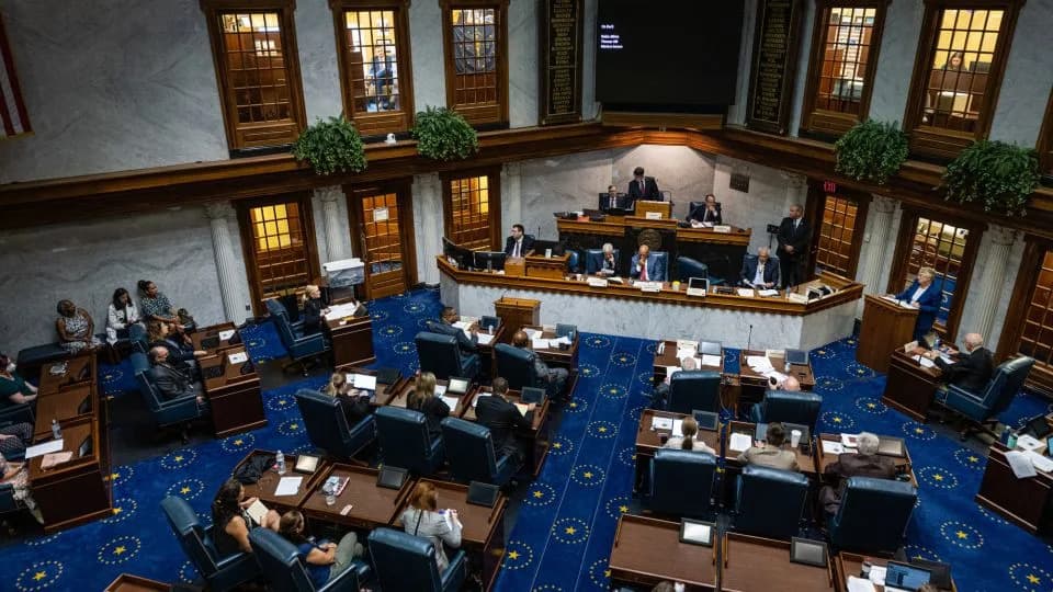 Indiana GOP Primaries Test Trump’s Influence After Lawmakers Rejected Redistricting