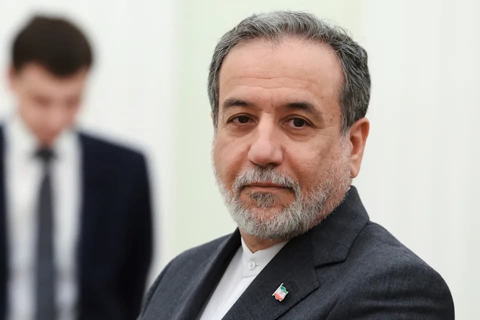 Iran Proposes Reopening Strait of Hormuz If U.S. Lifts Blockade and War Ends, Officials Say