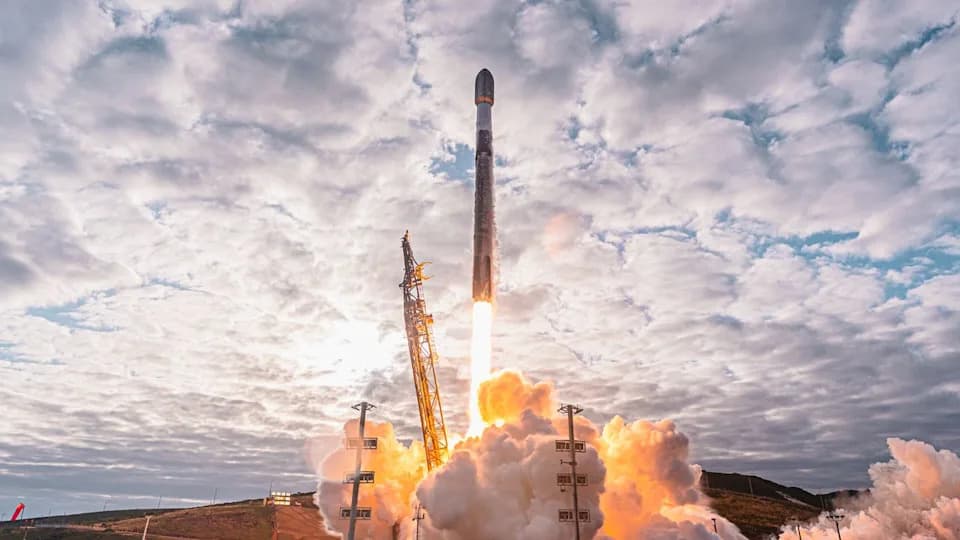 SpaceX Reaches 50th Launch of 2026, Deploys 25 More Starlink Satellites — Booster 1088 Marks 15th Flight