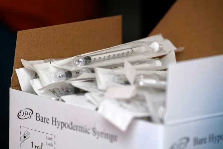 South Korea Cracks Down on Syringe Hoarding as Middle East War Disrupts Naphtha Supplies