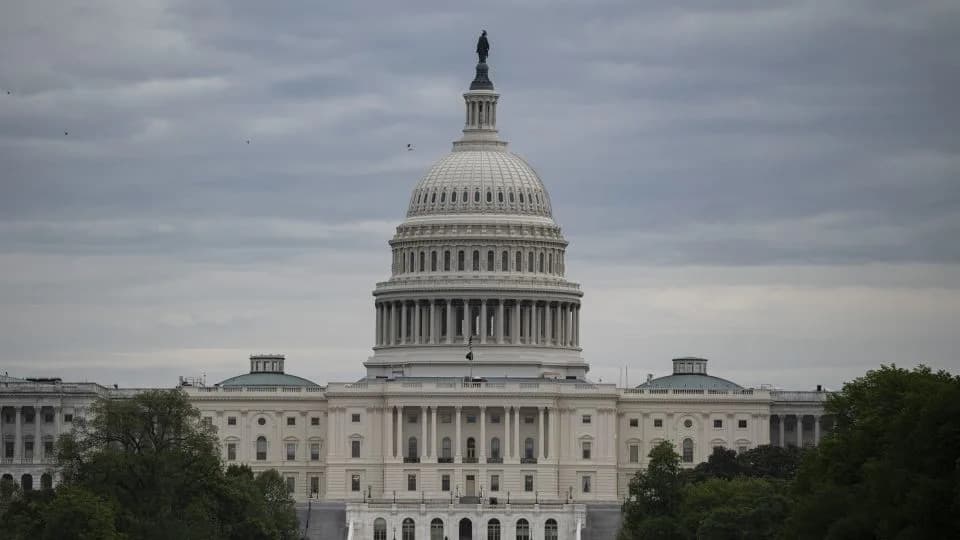 White House Budget Office Urges House GOP To Accept Partial DHS Funding To Avoid Worker Pay Freeze