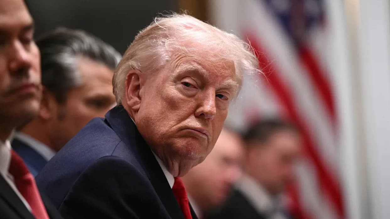 Trump Readies Risky, Prolonged Blockade of Iran as Talks Stall
