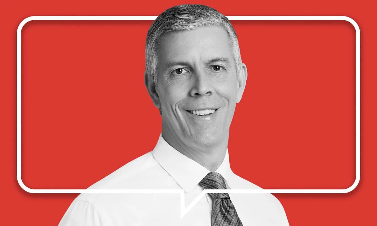 “We’re Adrift”: Arne Duncan Urges Democrats To Rebuild An Education Agenda
