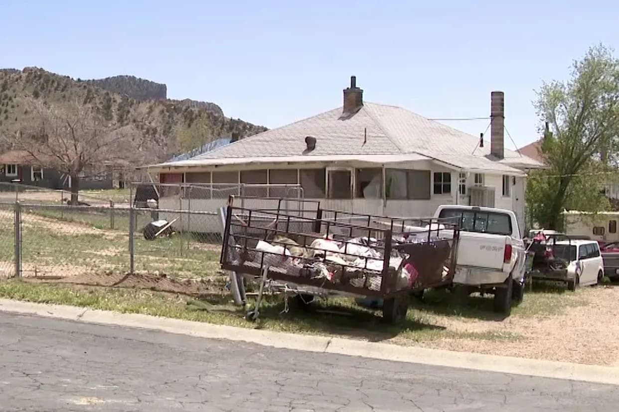 ‘Right Place, Right Time’: Utah Parole Officers Rescue Two Men and Three Pets From Carbon Monoxide Leak