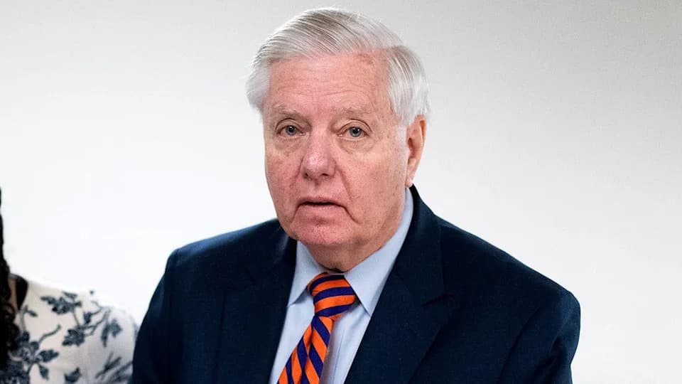 Graham Proposes 'Second Amendment Solution' — Urges U.S. and Israel To Arm Iranian Civilians