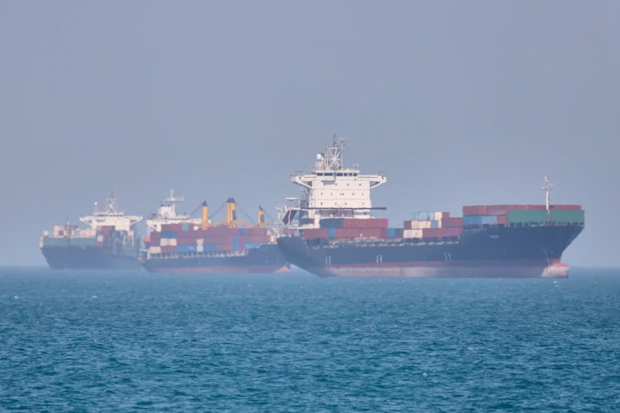 Trump Pauses 'Project Freedom' Escort Mission Through Strait of Hormuz as Iran Talks Resume