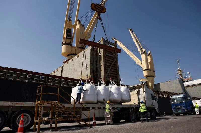 Eastern UAE Ports Become Lifeline as Gulf Trade Reroutes Around Strait of Hormuz