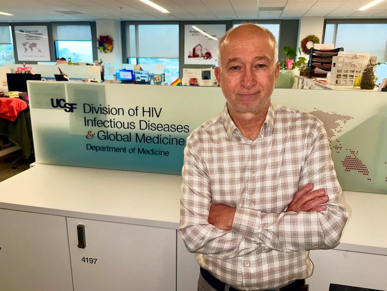 CAR‑T Cells Show Early Promise in Suppressing HIV Without Daily Antiretroviral Drugs