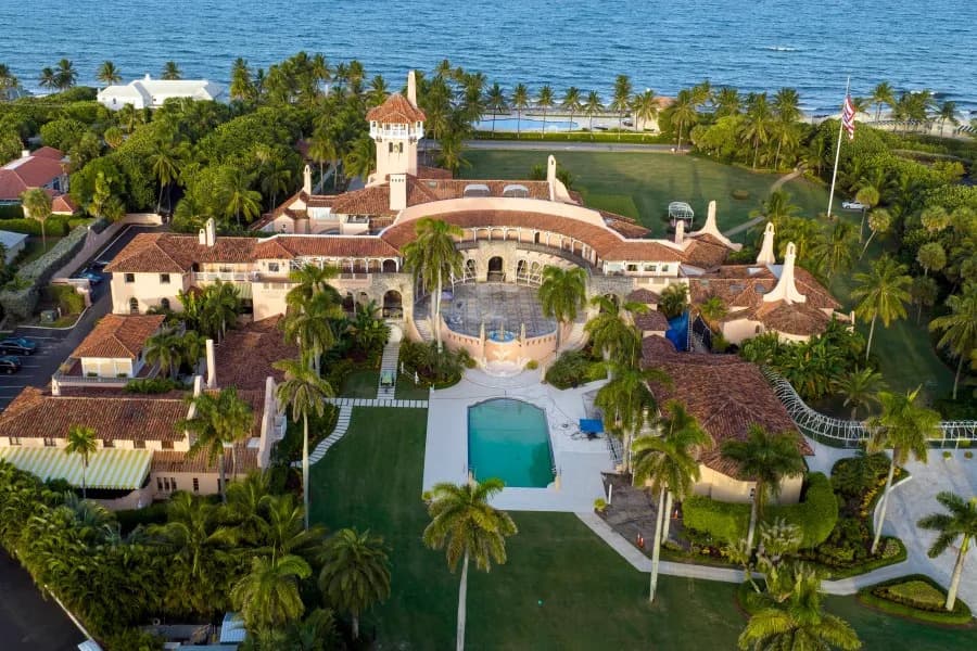 Donald Trump’s Net Worth Explained: Assets, Legal Battles, and Recent Market Swings