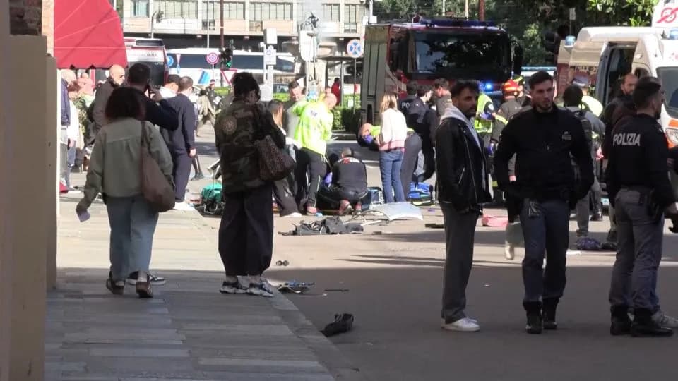 Four Civilians Subdue Knife-Wielding Driver After Car Rams Pedestrians in Modena