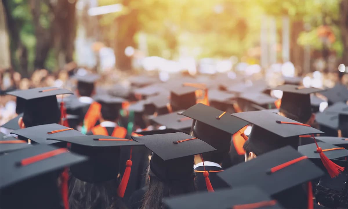“Booed Off Stage”: Graduates Push Back Against Triumphant AI Narratives at Commencements