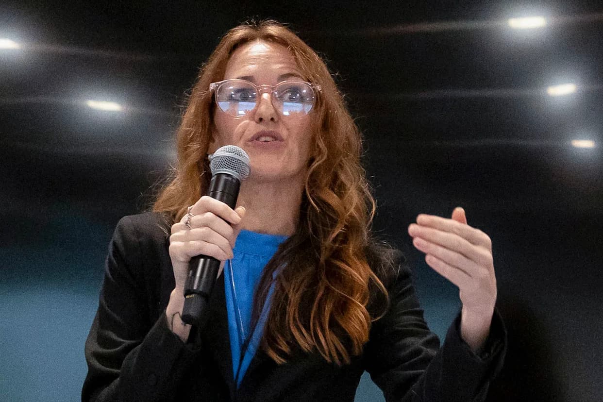 House Democrats Condemn Texas Candidate After Antisemitic Social Media Posts; Shadowy PAC Spending Draws Scrutiny