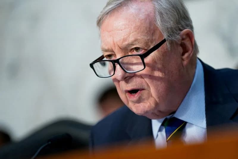 Senator Durbin Urges RFK Jr. To Reject Easing Of Flavored Vape Rules, Citing Big Tobacco Influence