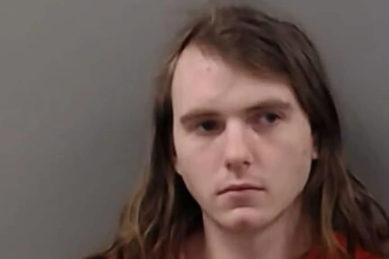 Arkansas Man Arrested After Threatening Walmart Mass Shooting Over Potential Hantavirus Lockdown