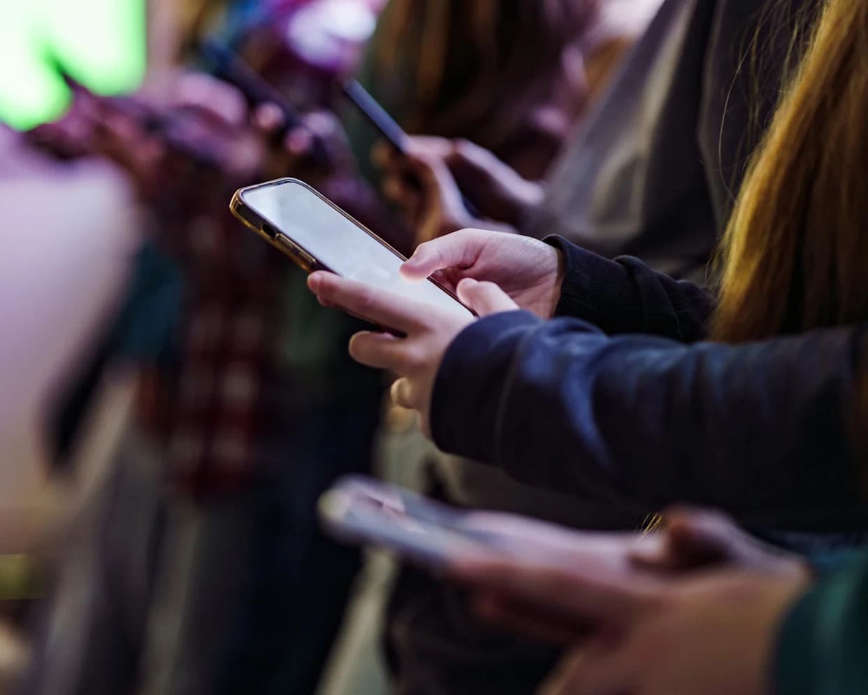 US Health Officials Warn: Excessive Screen Time Poses Growing Risk To Children And Teens