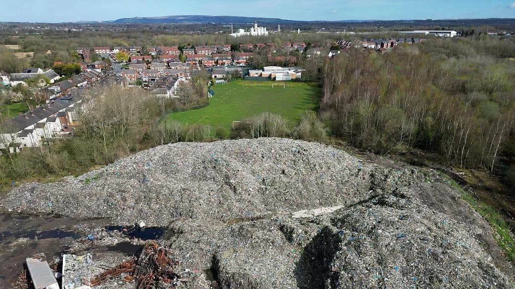 Environment Agency Publishes Watchlist of 117 Illegal Waste Sites, Naming 28 'Super Sites' Holding Tens of Thousands of Tonnes
