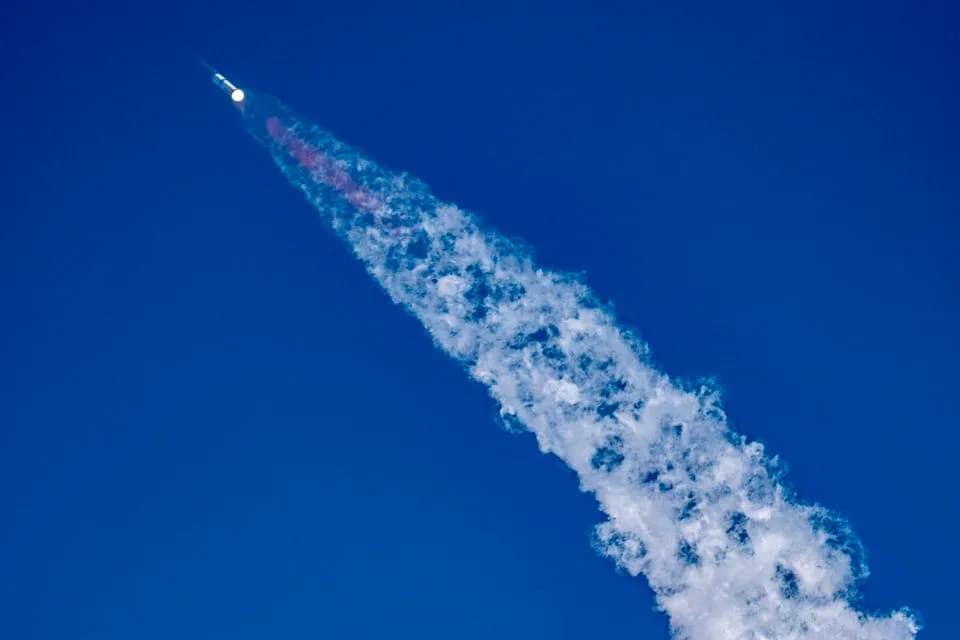 Why SpaceX Launched History’s Biggest Rocket Amid a Global Fuel Crunch