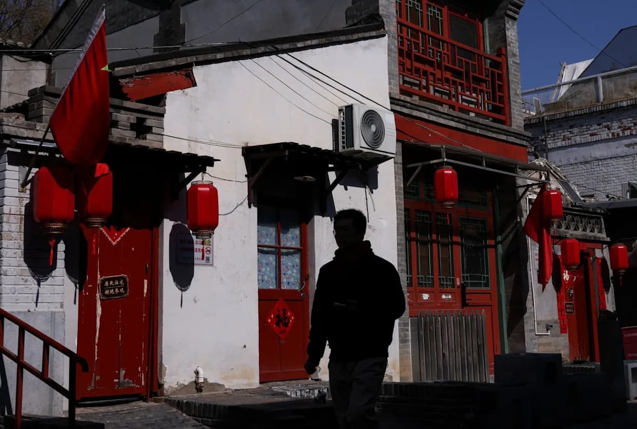 China Overhauls Hukou Residency Rules to Expand Benefits for Migrant Workers