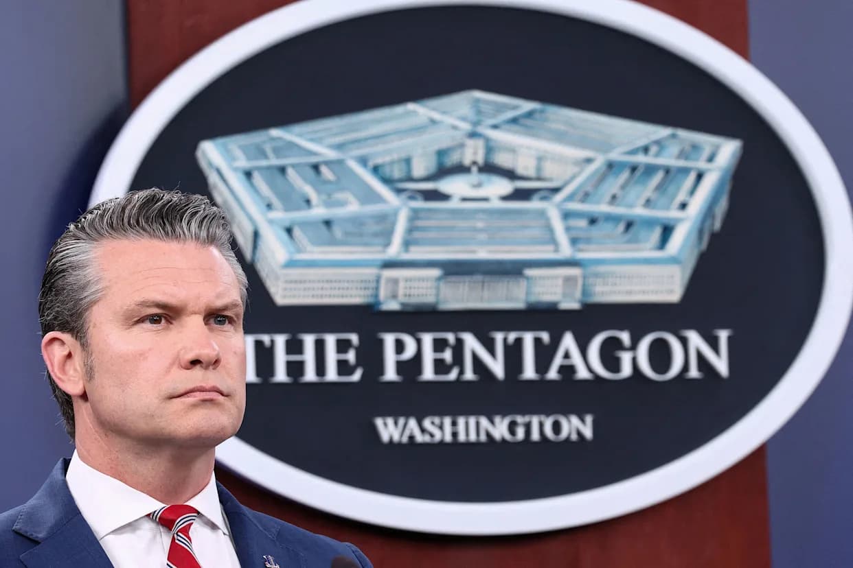 Democrats Sound Alarm Over Pentagon’s Plan to Pitch $200B in Private Equity to Defense Firms