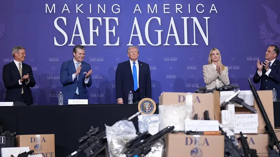 Black Hawk-Assisted Intercept Nets 391 Pounds of Cocaine Off Puerto Rico
