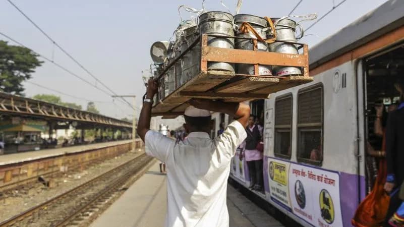 Mumbai’s Dabbawalas: A Century-Old Lunch Network Struggles to Survive