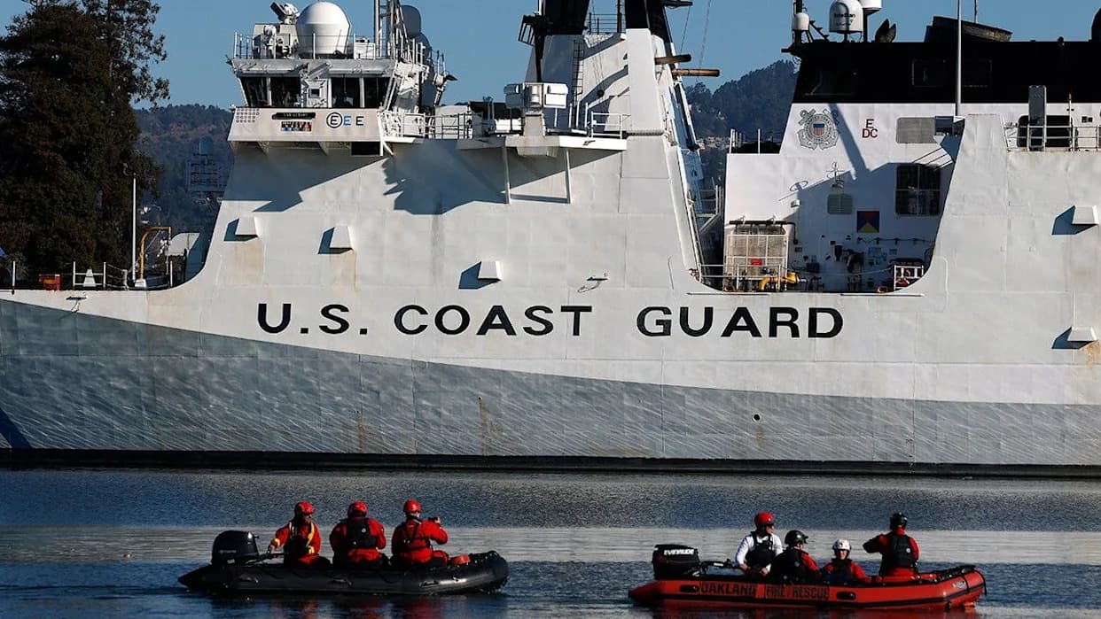 Coast Guard Ends Race-Based Preferences In Officer Commissioning Program Amid Trump DEI Rollback