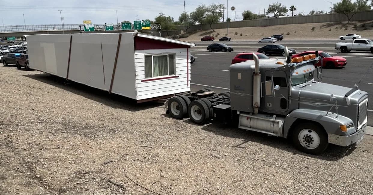 Arizona Trooper Stops 'Legitimately Unstoppable' Oversize Rig on I‑10 — 32 Violations, 10 of 14 Brakes Out