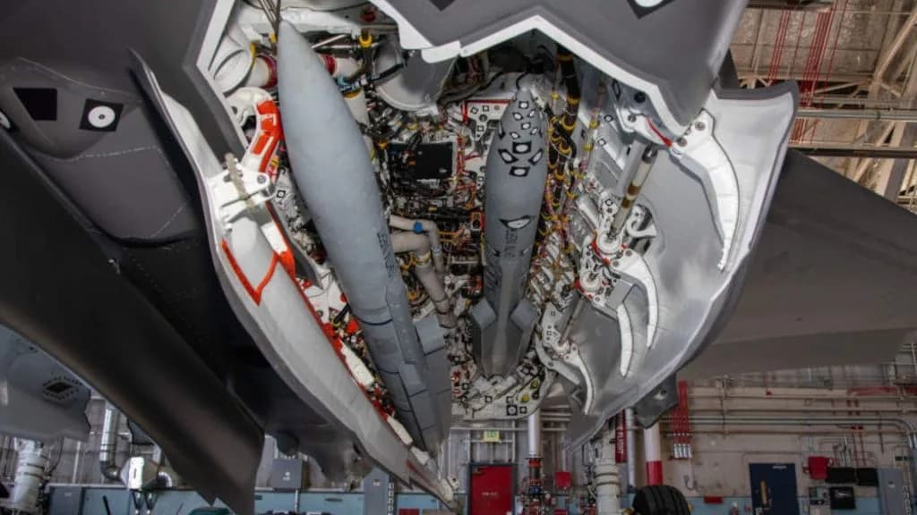 Gripen + Meteor: A Practical Way To Intercept Russia’s Glide-Bomb Launchers?