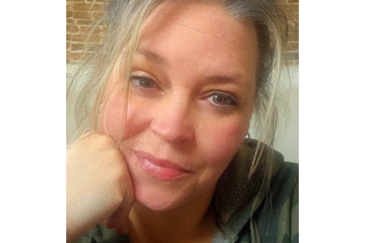 Community Mourns Amy Coon: Missouri Grandma Who Beat Cancer Killed in Memorial Day Shooting