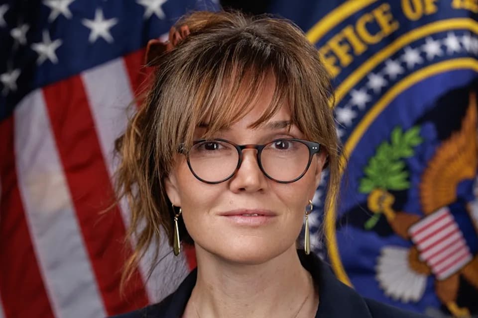 Amaryllis Fox Kennedy Says She Resigned Over Unchecked Movement Of Gold And Cash In Intelligence Community