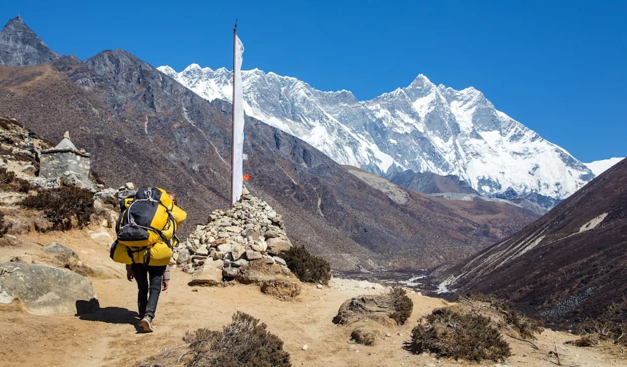 Sherpa Found Alive After Six Days Missing on Mount Everest — Miraculous Solo Descent