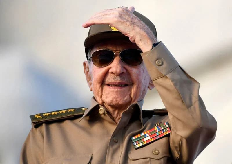 Raúl Castro Makes First Public Appearance Since U.S. Indictment, Seen At Havana Interior Ministry Event