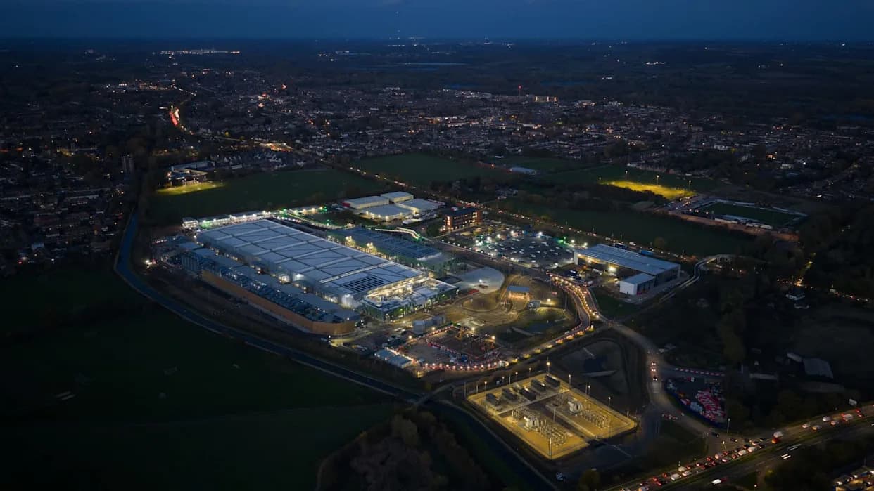 Britain Nearly Ran Its Grid Without Fossil Fuels — But 140 AI Data Centres Could Threaten That Gain