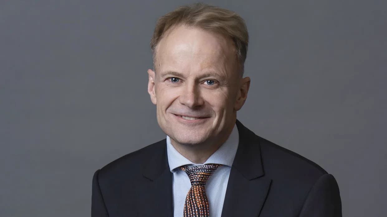 Professor Richard Scolyer Dies After Pioneering World‑First Brain Tumour Treatment
