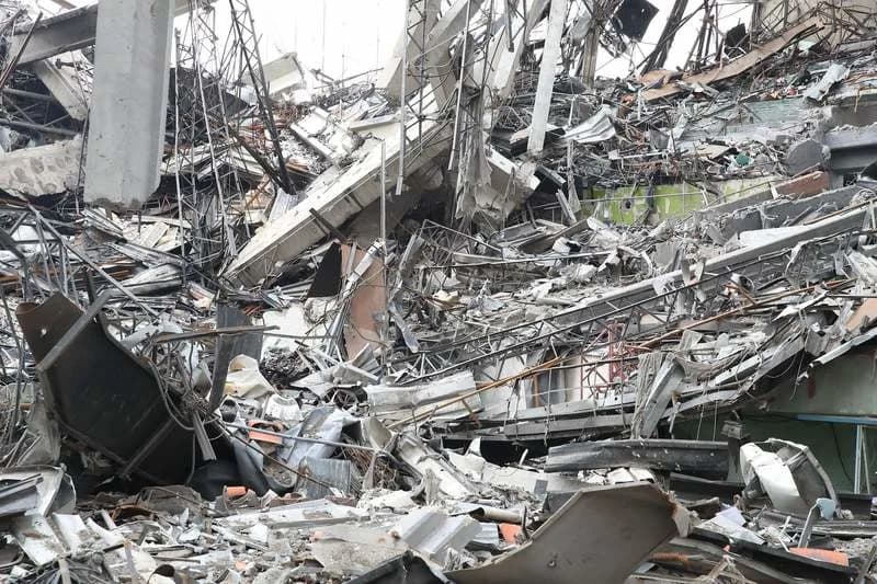 15 Injured in Overnight Strikes as Iran and Israel Exchange Heavy Attacks