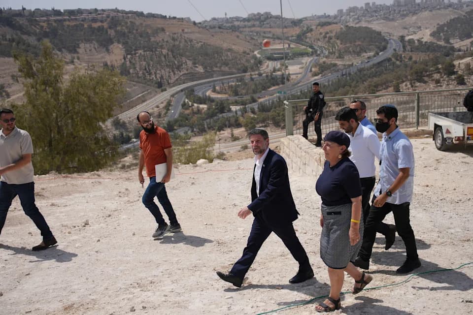 Six Western Nations Announce Coordinated Sanctions Targeting Israeli Settlers in West Bank