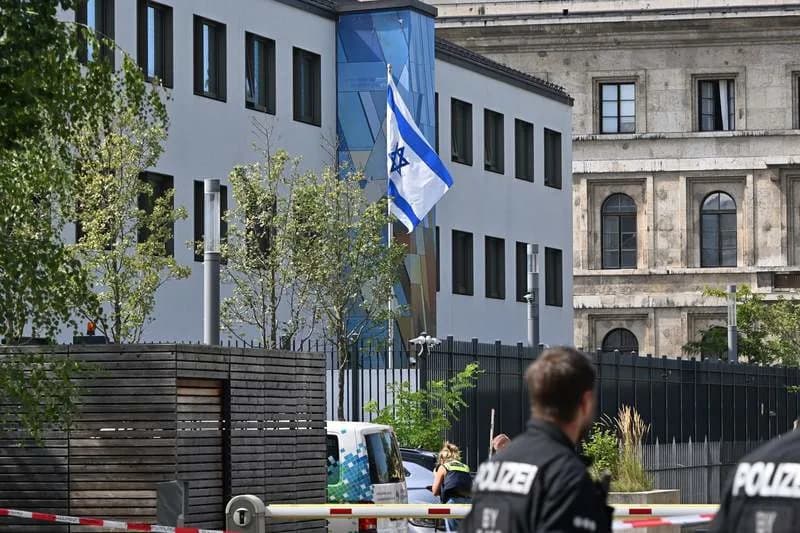 24-Year-Old Charged After Stone-Throwing And Bomb Scare At Israeli Consulate In Munich