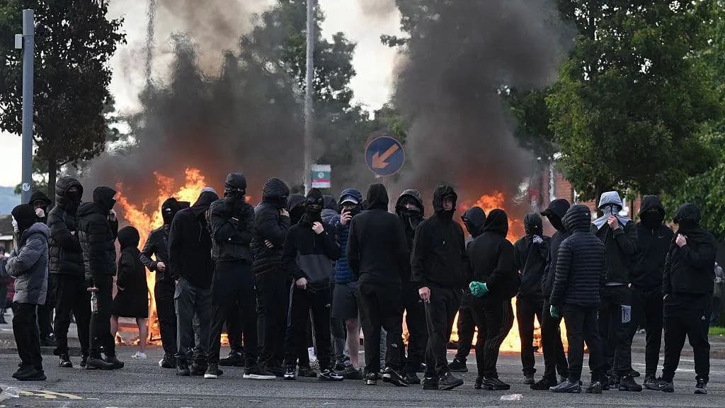 Terror Adviser Urges National Security Debate Over Migration After Belfast Knife Attack