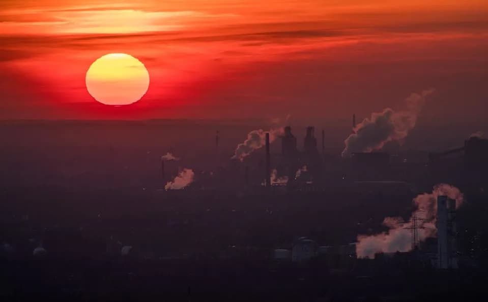 Good and Bad Climate News — An Astrophysicist Explains What’s Changed and What Still Threatens Us