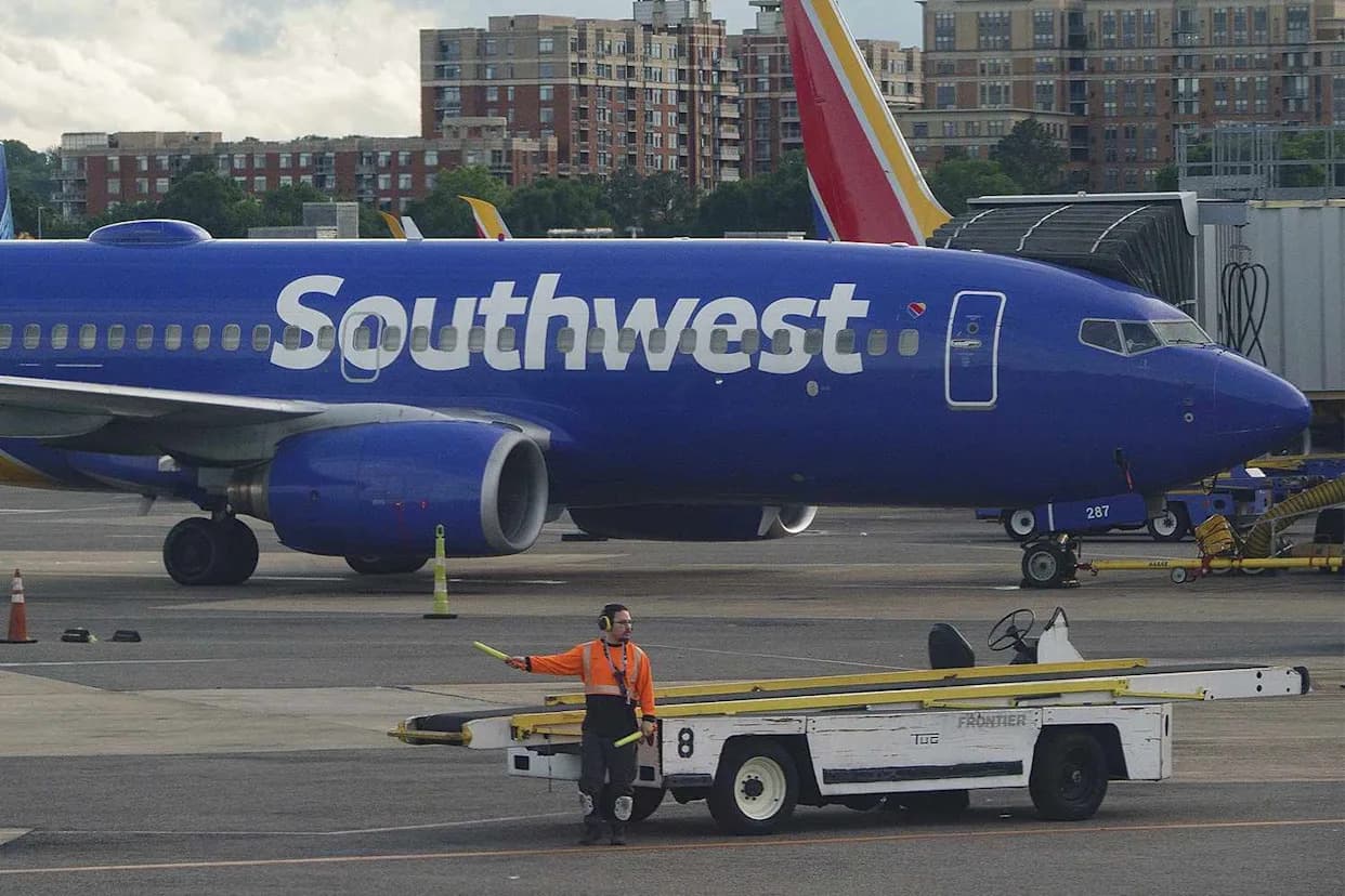 Passengers Say They Had to Yell After Two Southwest Planes Touched at T.F. Green — FAA Investigating