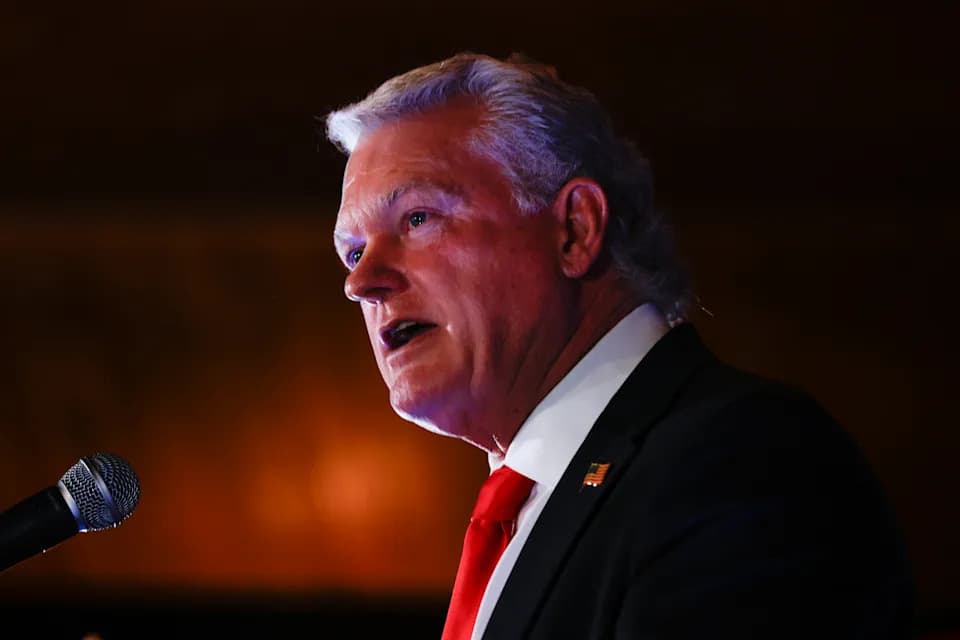 Trump Backs Mike Collins In Georgia Runoff, Deepening Rift With GOP Establishment