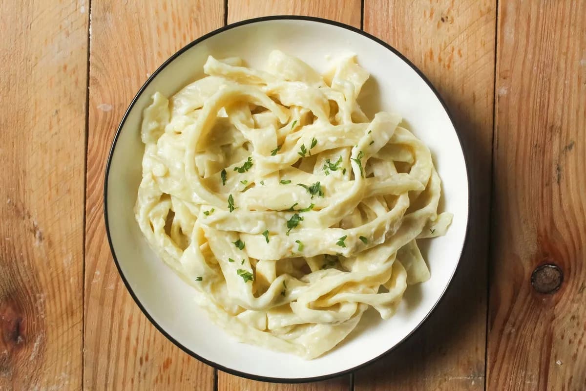 913 Cases of Alfredo Sauce Recalled Nationwide at FDA Class I Over Possible Salmonella in Dry Milk Powder