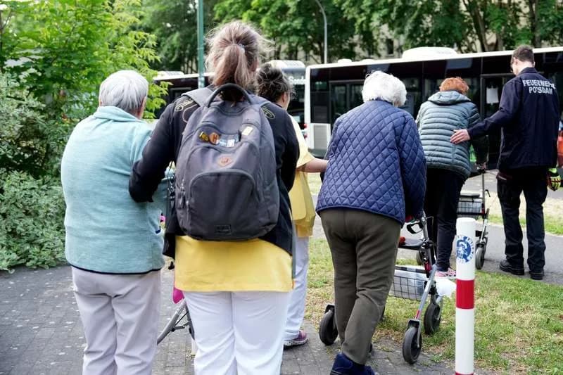 Thousands Evacuated as 250-kg WWII Bomb Set to Be Defused in Potsdam