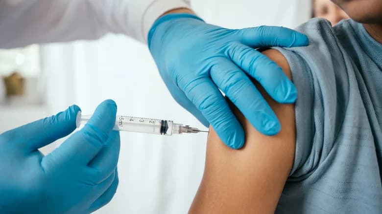 First AI-Designed COVID Vaccine Completes Phase 1 Trial With Strong Safety Signals