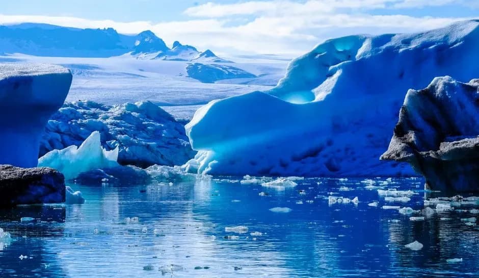 How Rising Water Temperatures Are Reshaping the Great Lakes Ecosystem