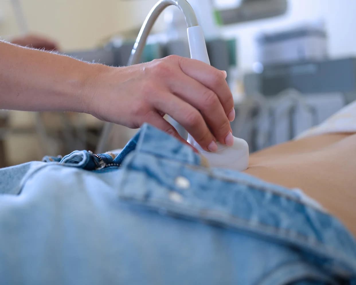 Harvard-Led Study Finds Prenatal PFAS Exposure Linked To Higher PMOS Risk In Daughters
