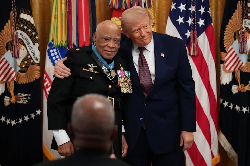 Trump Retreats to Camp David as Iran Peace Talks Stall; Vance Cancels Switzerland Trip