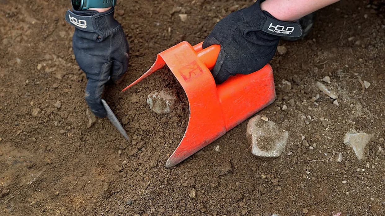 Archaeologists Unearth Musket Balls, Flint and Fortifications from 1775 Bunker Hill Battle